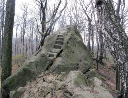 Pískovcový útvar Komínky