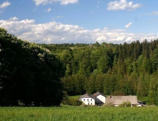 Cyklotrasa z Radvanic k Sla­tinskému mlýnu