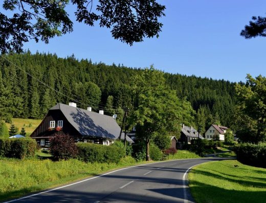 Na kole z Karlovy Studánky na Červenohorské sedlo