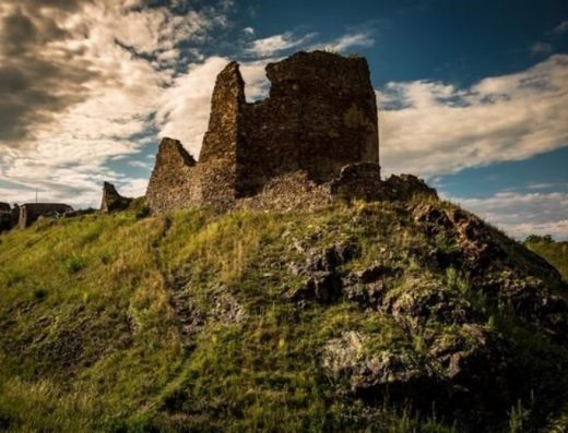 Zřícenina hradu Lichnice