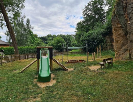 Dětské hřiště Jezerní