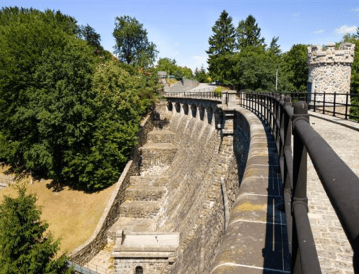 Přehrada Pařížov