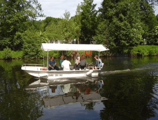 Plavba v pramici na řece Ohři